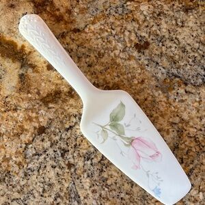 Porcelain Cake Server with Pink Floral Motif NWOT